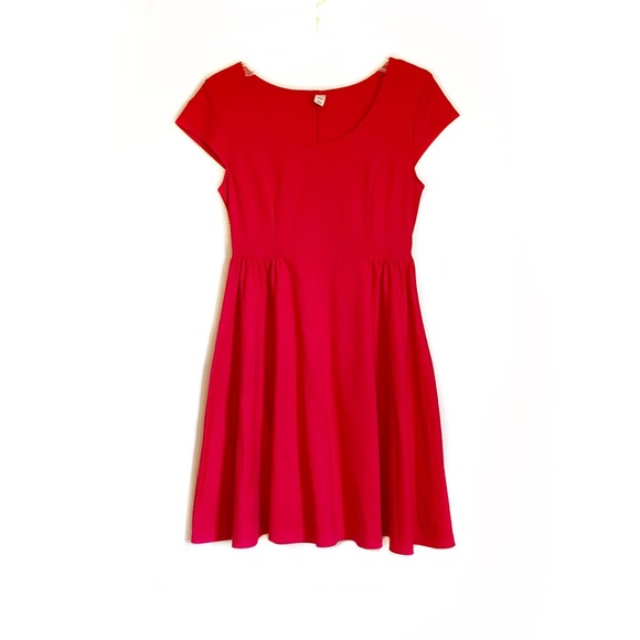 Old Navy Dresses & Skirts - Old Navy Red Cap Sleeve Dress